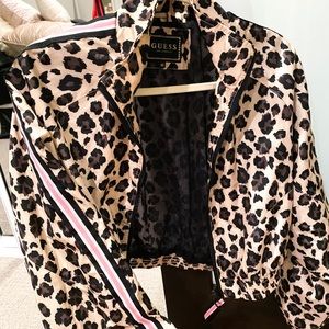WORN ONCE fabulous Guess Jacket😍